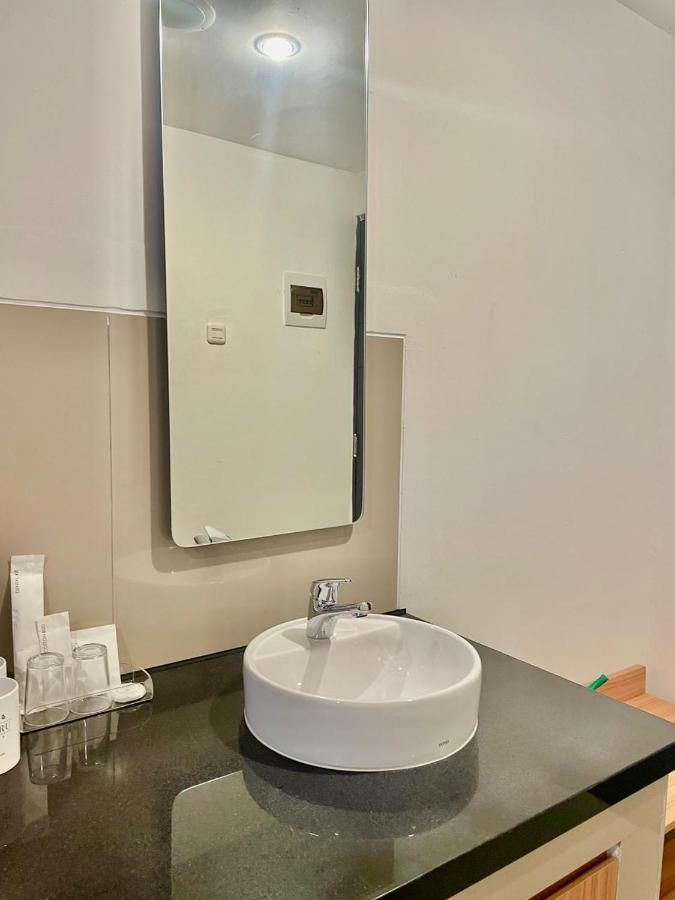 Nemuru Hotel Ciputat Pondokcabe Hilir Εξωτερικό φωτογραφία